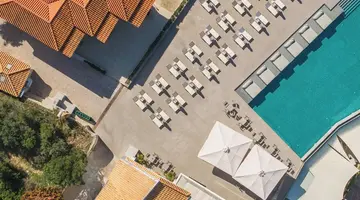 Alexandra Beach Resort & Spa