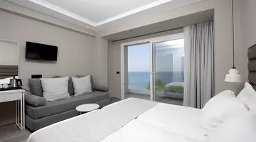 Alexandra Beach Resort & Spa