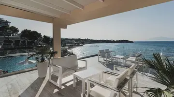 Alexandra Beach Resort & Spa