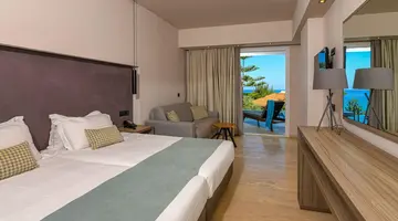 Alexandra Beach Resort