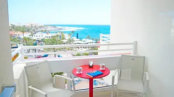 Alexandre Hotel Troya
