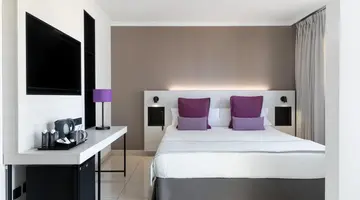 Alexandre La Siesta