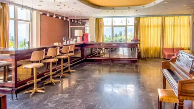 Alexandros Hotel