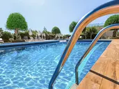 Alexandros Hotel