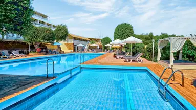 Alexandros Hotel