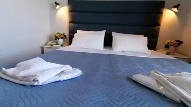 Alexis Hotel