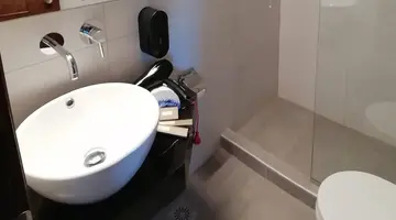 Alexis Hotel