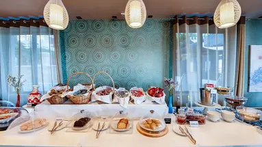 Alexis Hotel