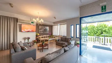 Alexis Hotel