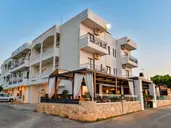 Alexis Hotel