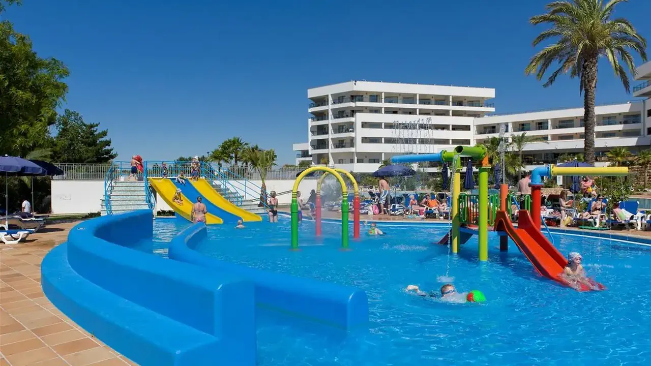 Alfagar Aparthotel
