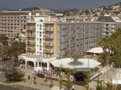 Alhambra Hotel