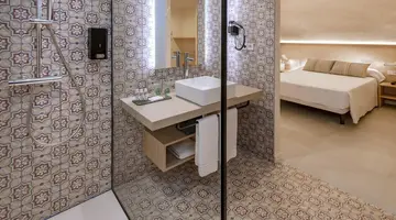 Alhambra Hotel