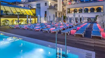 Alhambra Hotel