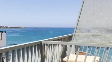 Alia Beach Hotel