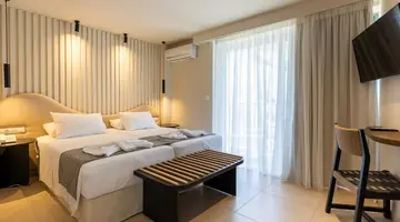 Alia Beach Hotel