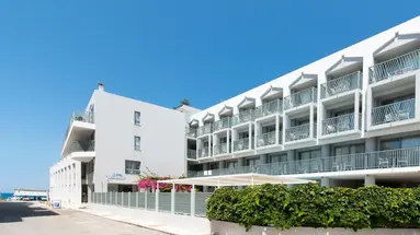 Alia Beach Hotel