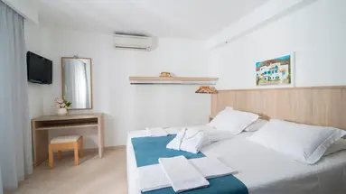 Alia Beach Hotel