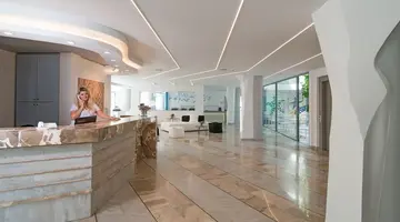 Alia Beach Hotel