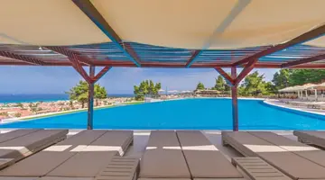 Alia Palace Luxury Hotel & Villas