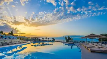 Alia Palace