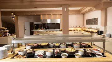 Alia Palace