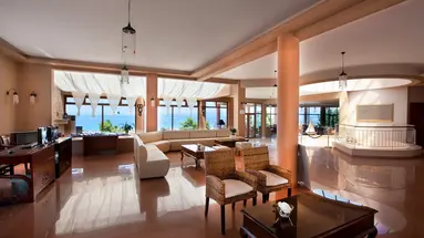 Alia Palace