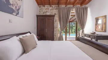 ALIA PALACE