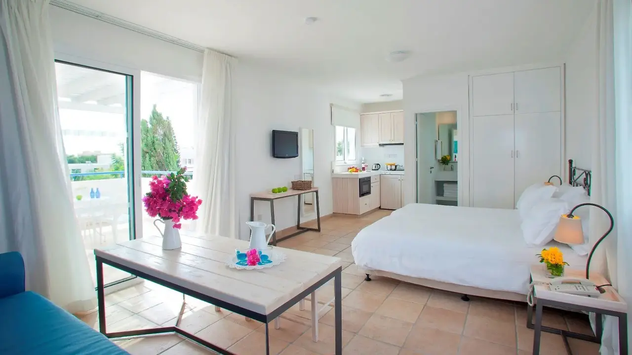 Aliathon Aegean Hotel
