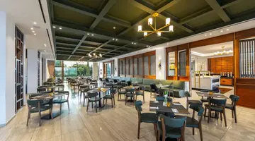 Aliathon Resort