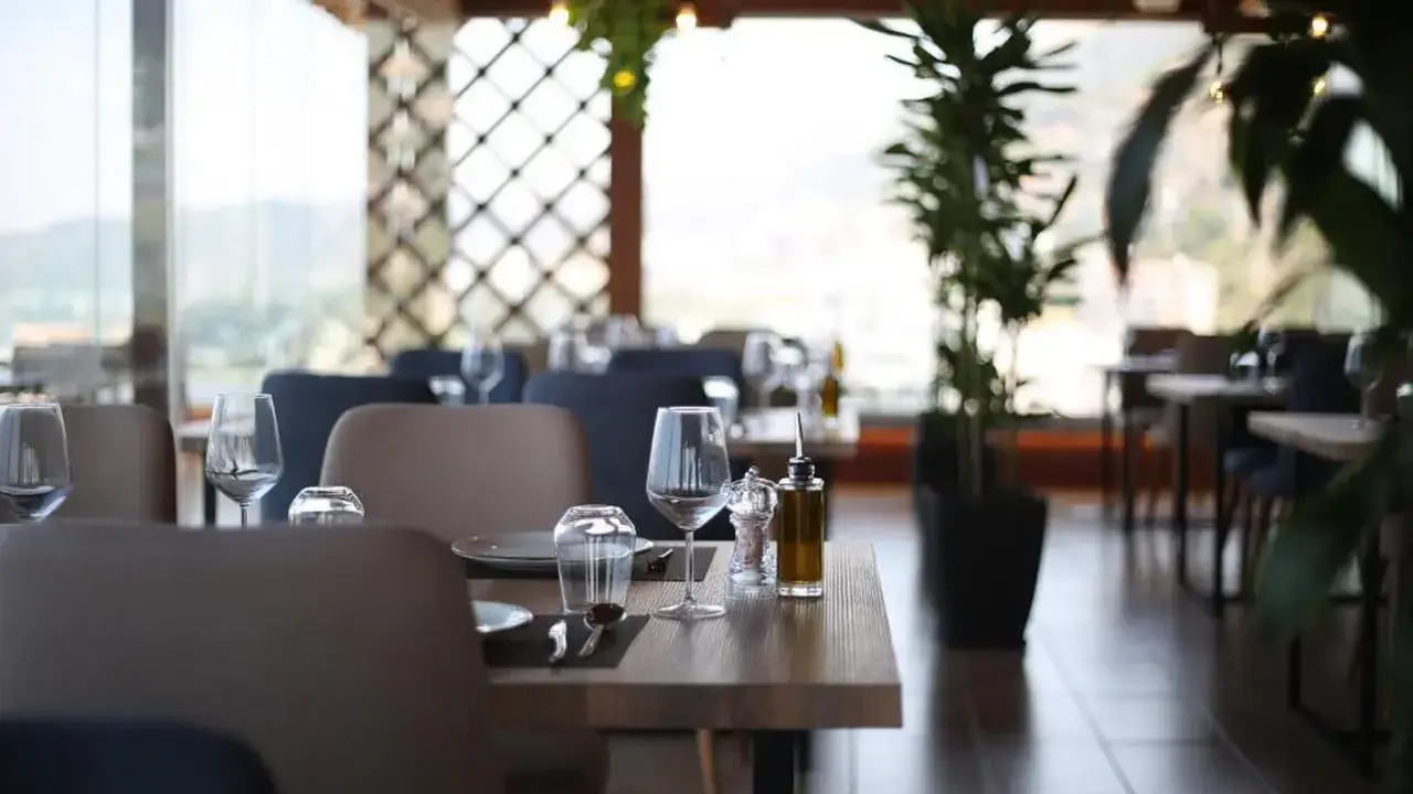 ALIKO HOTEL