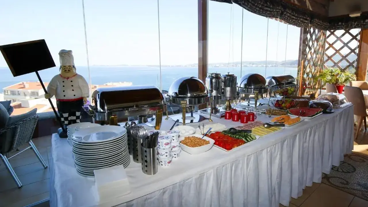 ALIKO HOTEL