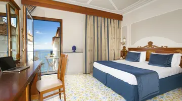 Alimuri Bay Resort