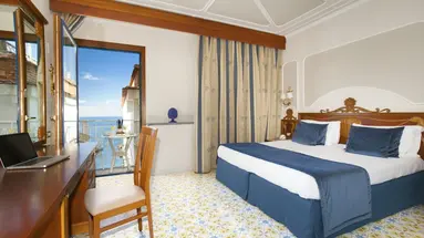 Alimuri Bay Resort
