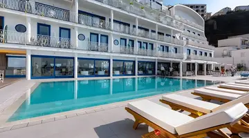 Alimuri Bay Resort