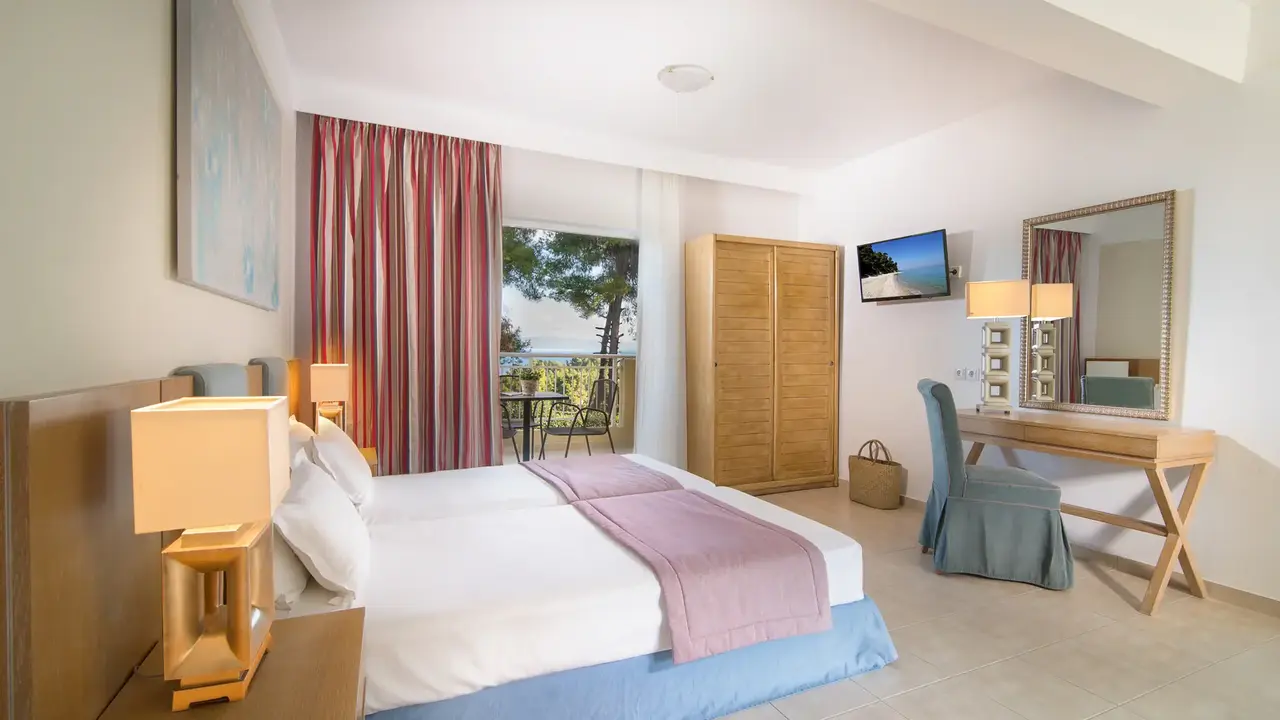Alkion Resort