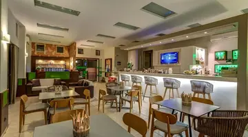 Alkionis Beach Hotel Apartments