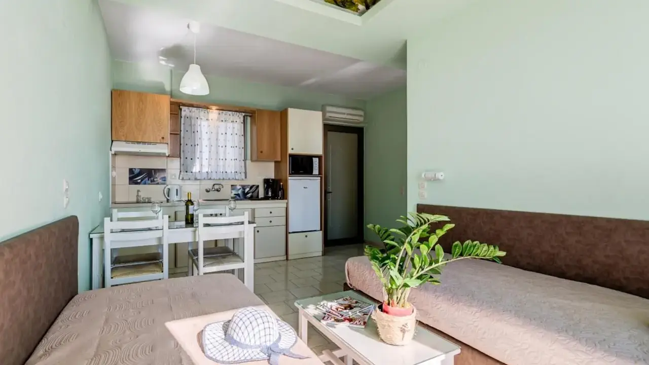 Alkionis Beach Hotel Apartments