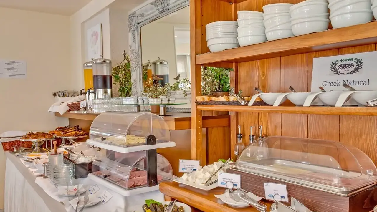 ALKYONIS HOTEL
