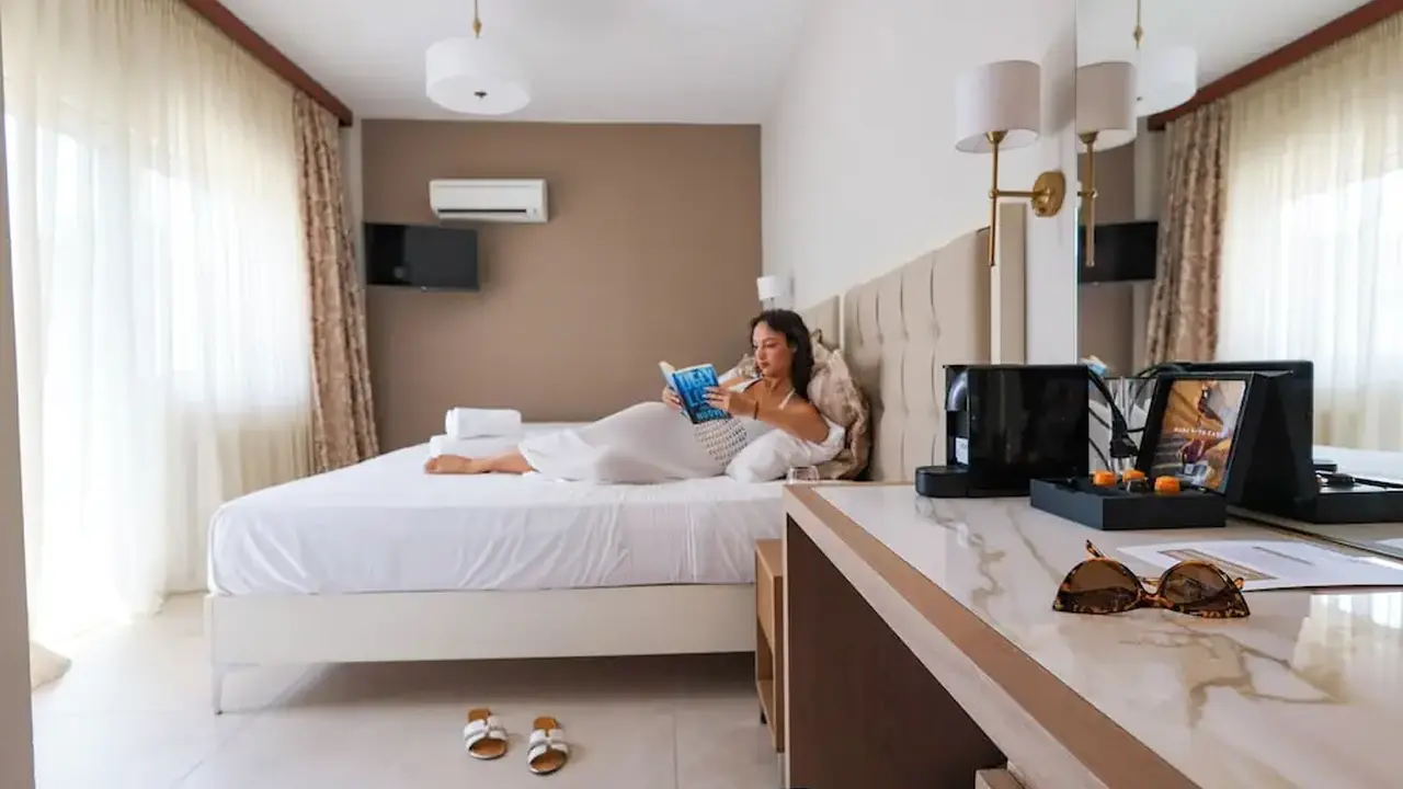 Alkyonis Hotel