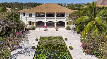 Allezboo Beach Resort & Spa