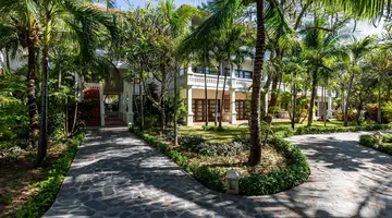 Allezboo Beach Resort & Spa