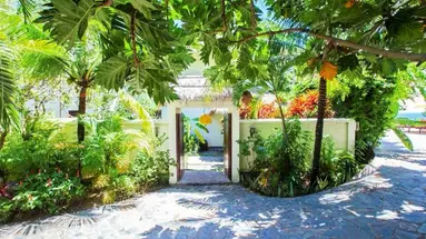 ALLEZBOO BEACH RESORT & SPA