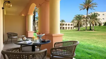 ALMAR TIMI AMA HOTEL