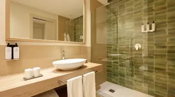 ALMAR TIMI AMA HOTEL