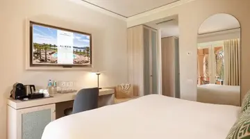ALMAR TIMI AMA HOTEL
