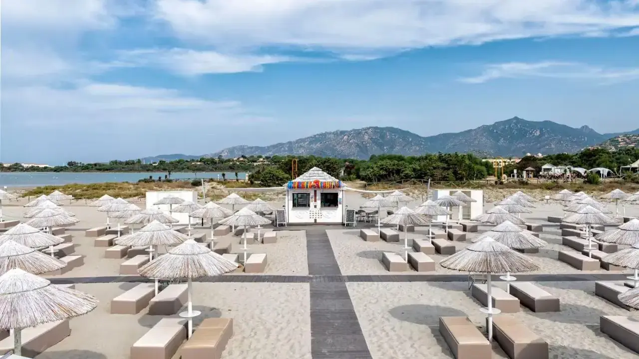 ALMAR TIMI AMA HOTEL