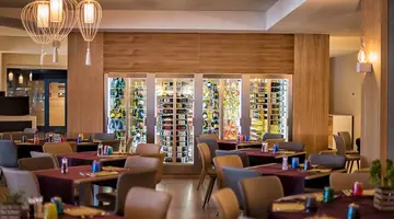 ALMAR TIMI AMA HOTEL