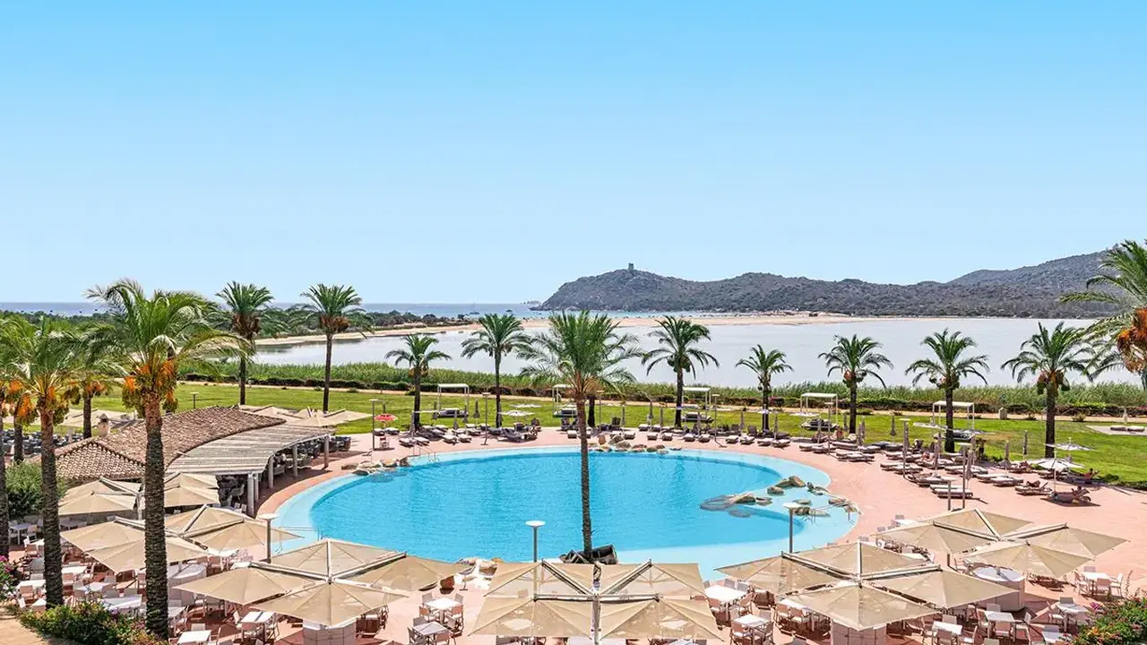 ALMAR TIMI AMA HOTEL
