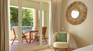 ALMAR TIMI AMA HOTEL
